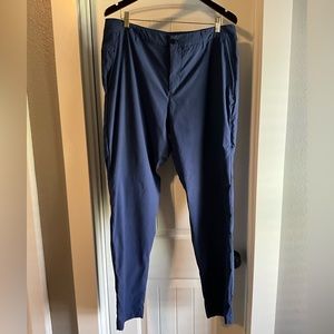 Men’s Lululemon 5 pocket stretch pants. Blue in color. 36x32.